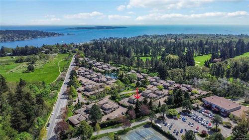 157-2345 Cedar Hill Cross Rd, Victoria, BC, V8P5M8 | Card Image