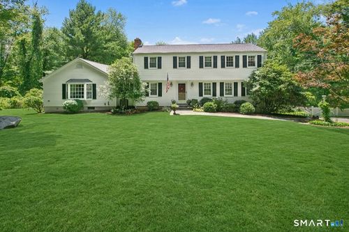 47 Pine Ridge Rd, Wilton, CT, 06897-2715 | Card Image