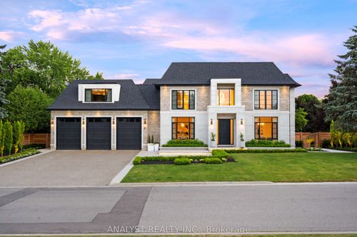 81 Ellis Ave, Nobleton, ON, L0G1N0 | Card Image