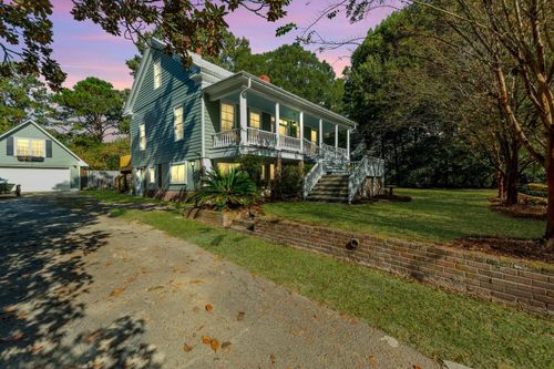 406 S Gum St, Summerville, SC, 29483-6363 | Card Image