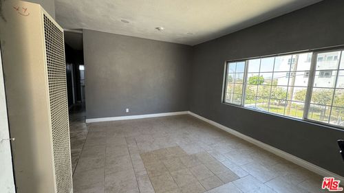 12-924 S Sunol Drive, Los Angeles, CA, 90023 | Card Image