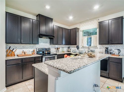 813 Foxtail Run, San Marcos, TX, 78666 | Card Image