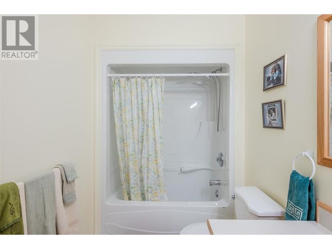 19409 Mcdougald Rd, House other with 3 bedrooms, 2 bathrooms and 2 parking in Summerland BC | Image 30