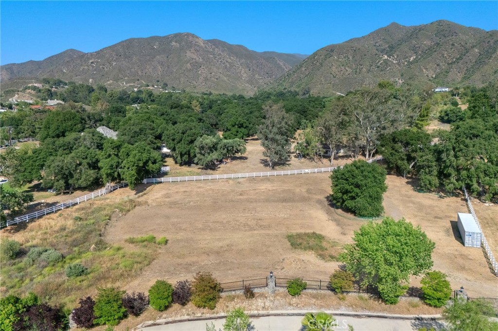Land in Canyon Country 5