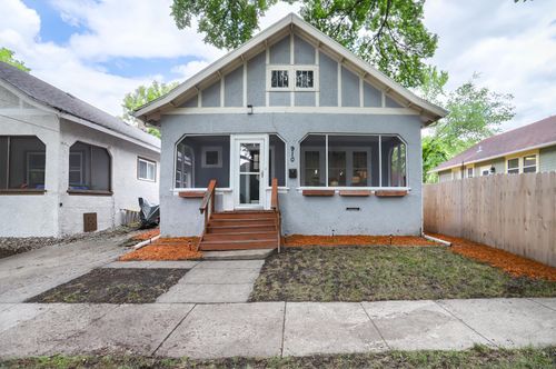 910 11th St S, Fargo, ND, 58103-3116 | Card Image