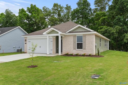 36 Aurora Cir, Fayetteville, TN, 37334-2436 | Card Image