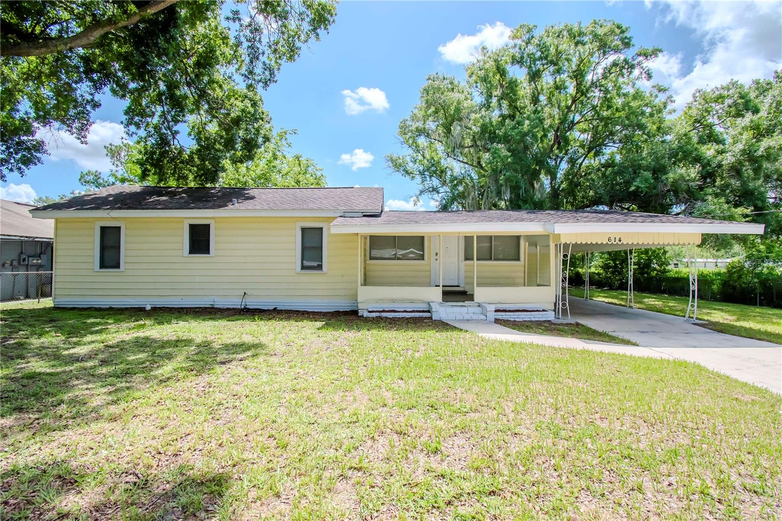 Oregon Ave, Lakeland, FL 33815