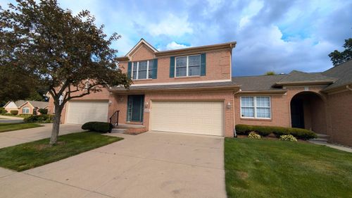 14-23721 W Lake Cir, Brownstown Twp, MI, 48183-2993 | Card Image