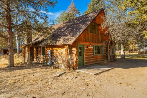 21910 Rickard Rd, Bend, OR, 97702-9623 | Card Image