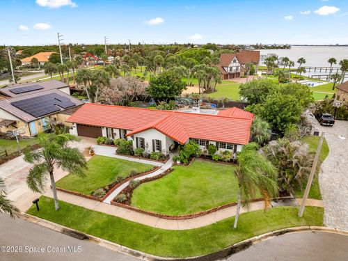 305 Sand Pine Rd, Indialantic, FL, 32903-4406 | Card Image
