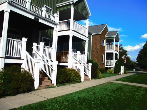unit-5-2998 Triumph Dr, Sun Prairie, WI, 53590-4615 | Card Image