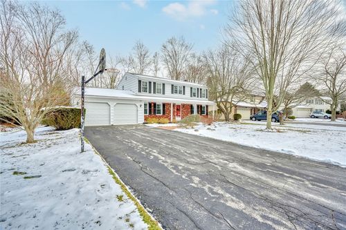 83 Country Downs Cir, Fairport, NY, 14450-8807 | Card Image