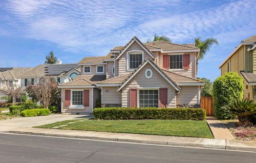 2236 Clear Lake Court, Tracy, CA, 95304 | Card Image