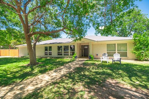 3204 Shell Ave, Midland, TX, 79705-8235 | Card Image