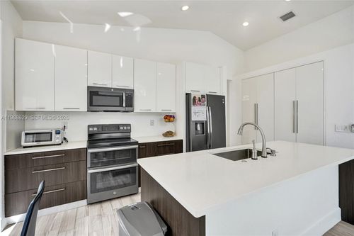 4928 Sw 33rd Way, Fort Lauderdale, FL, 33312-7932 | Card Image