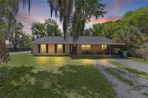 1124 Grant Ave, MOUNT DORA, FL, 32757-4001 | Card Image