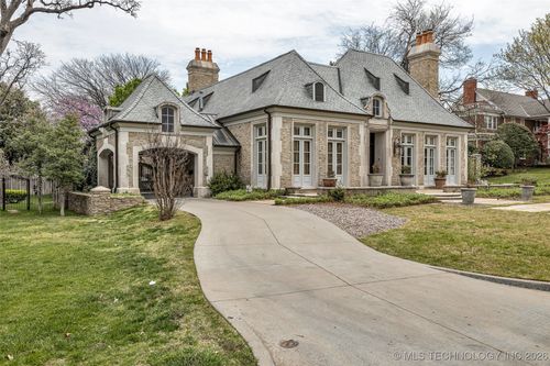 2119 E 30th Pl, Tulsa, OK, 74114-5429 | Card Image