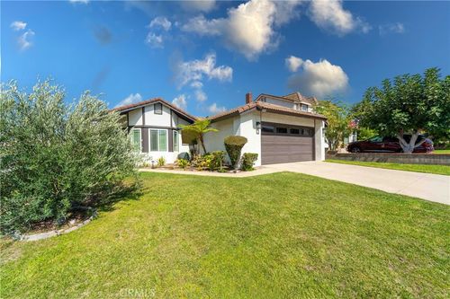 210 S Larkwood St, Anaheim, CA, 92808-1215 | Card Image