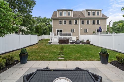5-5 H F Brown Way, Natick, MA, 01760-3829 | Card Image