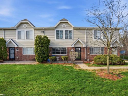 29740 Amy Ln, Chesterfield, MI, 48047-5727 | Card Image