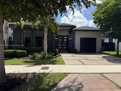 13651 Sw 158th Pl, Miami, FL, 33196-1828 | Card Image