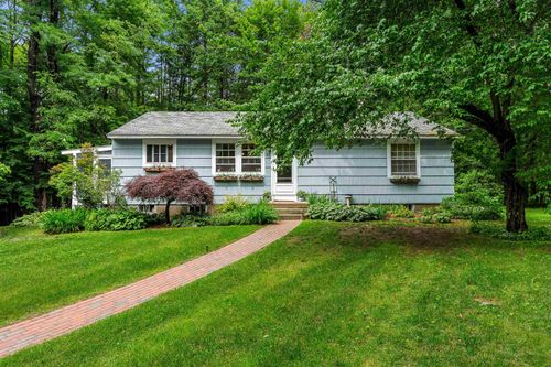 13 Barnard Hill Rd, Dunbarton, NH, 03046-4602 | Card Image