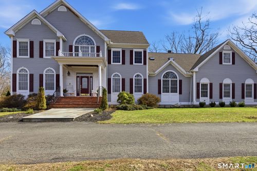 22 Misty Vale Rd, Sandy Hook, CT, 06482-1403 | Card Image