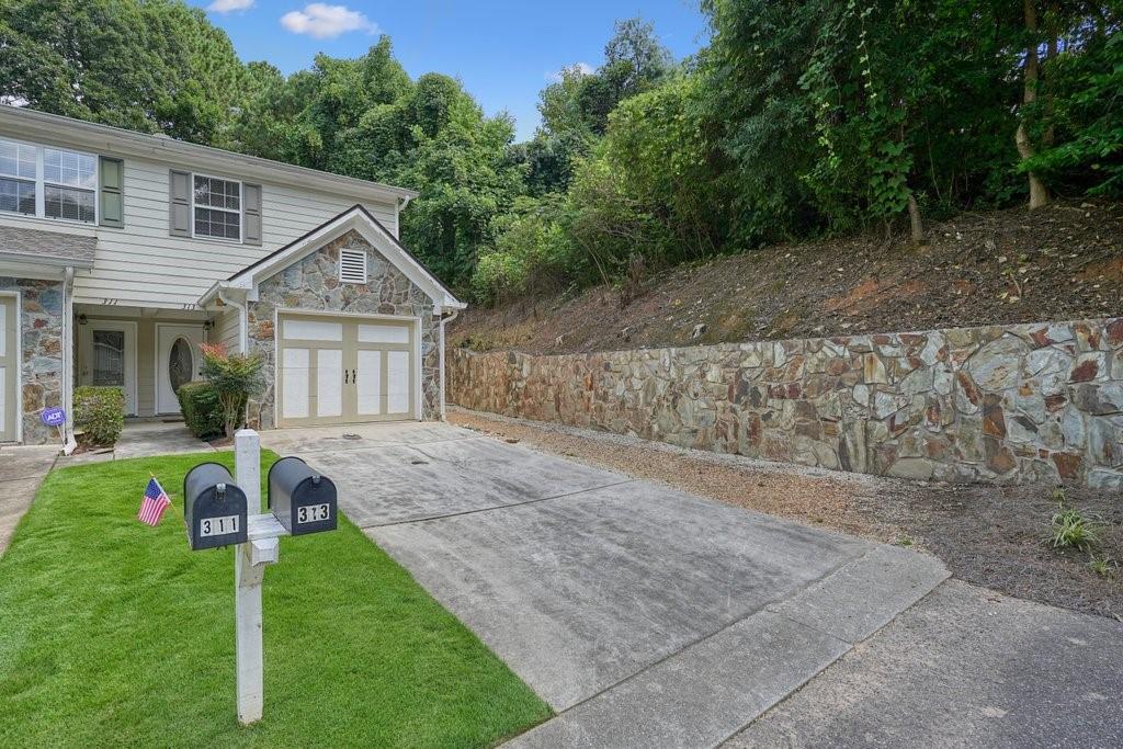Brookside Way, Canton, GA 30114