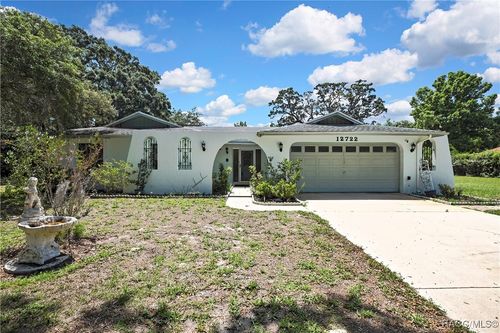 12722 Oak Tree Dr, Hudson, FL, 34667-6325 | Card Image