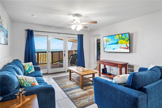 APT-332 - 5973 State Highway 361, Condo with 2 bedrooms, 2 bathrooms and null parking in Port Aransas TX | Image 8