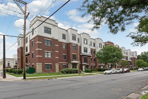 619 8th St Se, Minneapolis, MN, 55414-1188 | Card Image