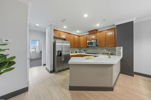 2870 Monroe Ter, San Jose, CA, 95128 | Card Image