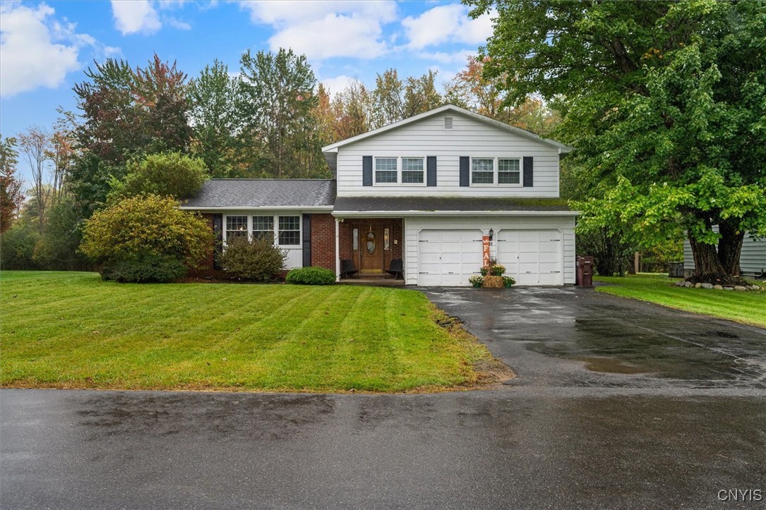 Plymouth Ave, Whitesboro, NY 13492