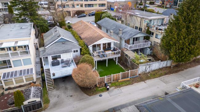 15170 Beachview Avenue, House other with 4 bedrooms, 2 bathrooms and 2 parking in White Rock BC | Image 31