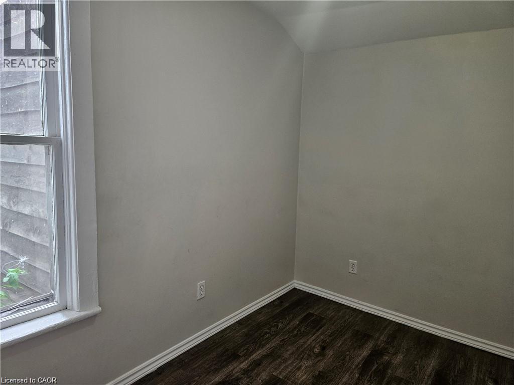 Residential Lease in Aylmer 5