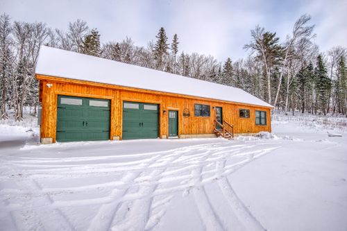 3935 Main Street, Rangeley, ME, 04970 | Card Image
