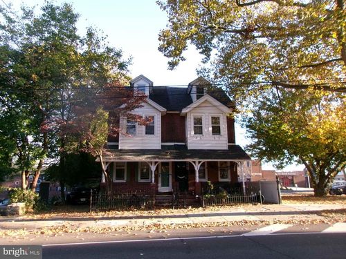 1-1030 Radcliffe St, BRISTOL, PA, 19007-5302 | Card Image