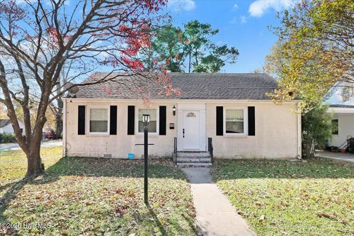 1414 Peachtree St, Goldsboro, NC, 27530-3930 | Card Image