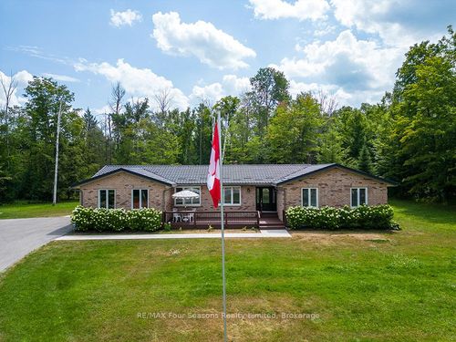 5259 Sunnidale Concession 5 Rd, New Lowell, ON, L0M1N0 | Card Image