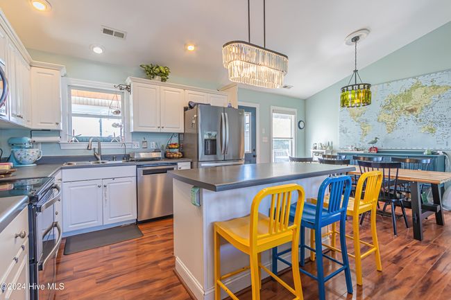 7315 Archers Creek Dr, House other with 4 bedrooms, 3 bathrooms and null parking in Emerald Isle NC | Image 19