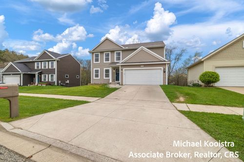 152 Foxtail, Ionia, MI, 48846-2160 | Card Image