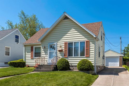 3712 Charlotte St, Erie, PA, 16508-2232 | Card Image