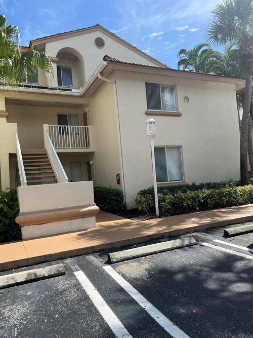 6104 Glenmoor Dr, West Palm Beach, FL, 33409-2774 | Card Image