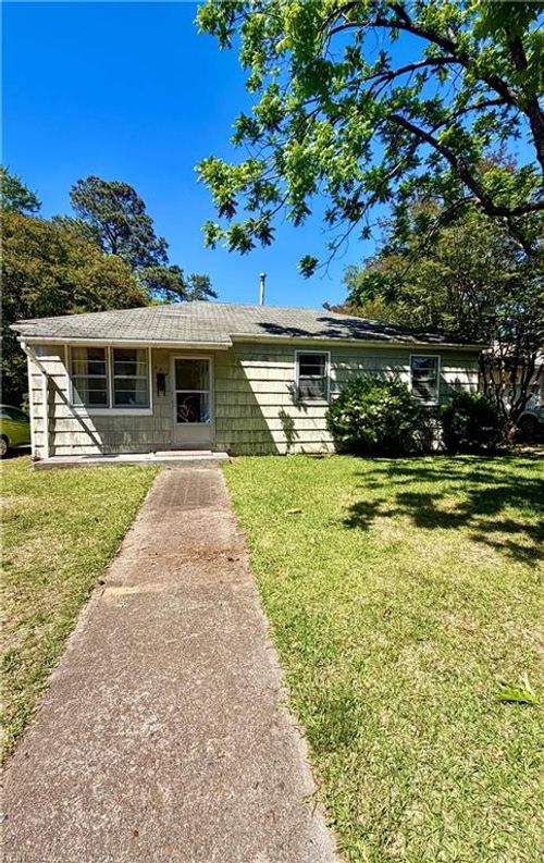 228 Forsythe St, Norfolk, VA, 23505-4170 | Card Image