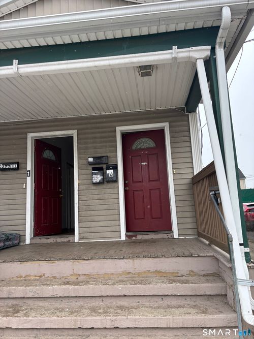 second-floor-2395 Main St, Bridgeport, CT, 06606-5324 | Card Image