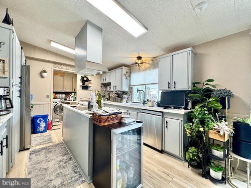 347 Orange Ln, WILLIAMSTOWN, NJ, 08094-9767 | Card Image