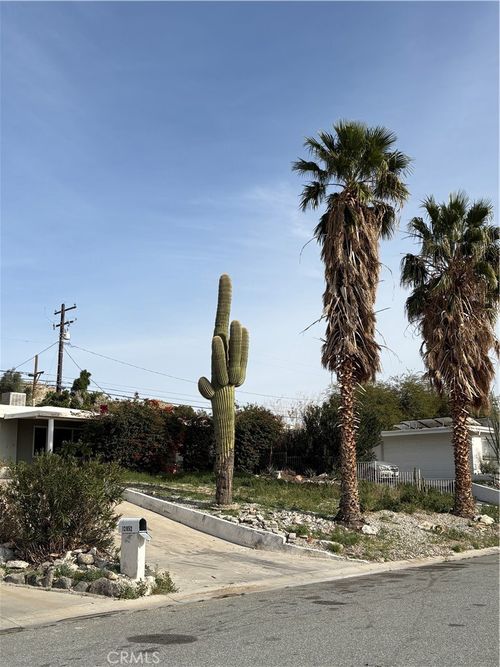 12852 Catalpa Ave, Desert Hot Springs, CA, 92240-6641 | Card Image