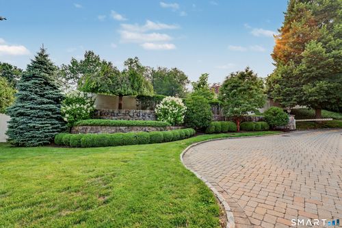 2a-50 Stone Ridge Way, Fairfield, CT, 06824-5387 | Card Image