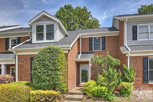 9121 Kings Canyon Dr, Charlotte, NC, 28210-7678 | Card Image