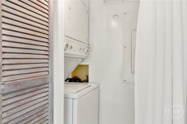 535 E Gordon St, Townhouse with 2 bedrooms, 2 bathrooms and null parking in savannah GA | Image 22